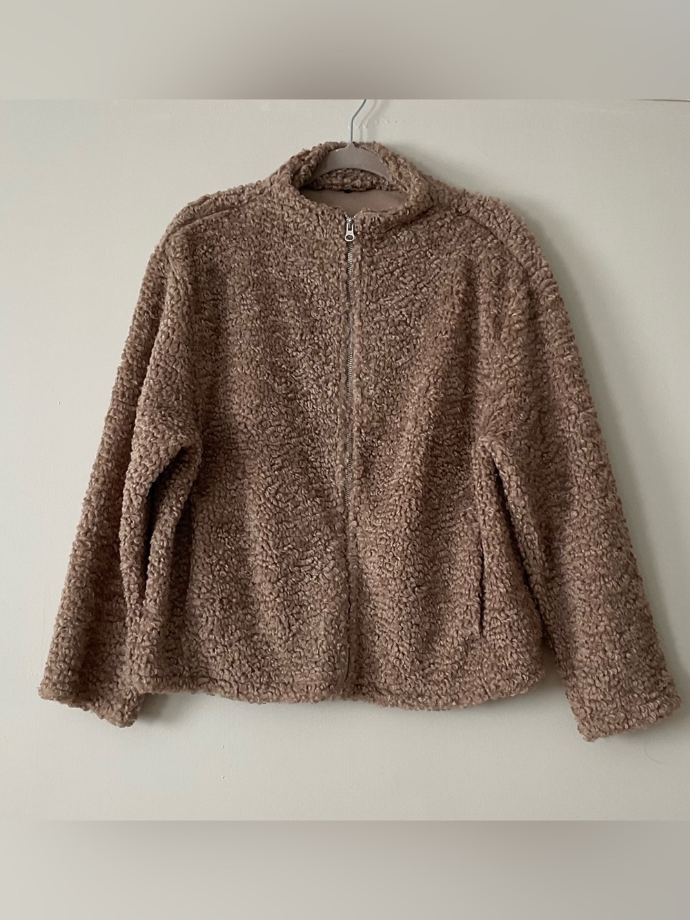H&M Oversized Teddy Fleece Jacket - Picture 3 of 8